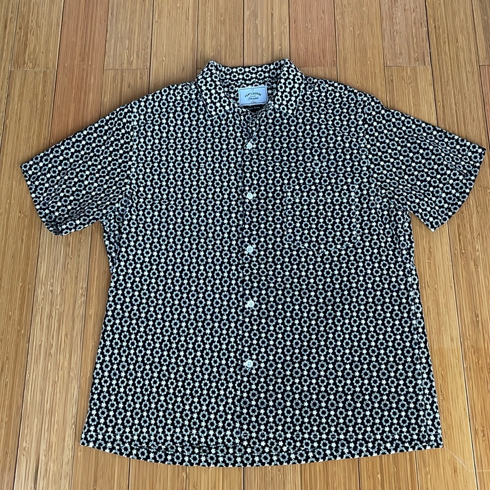embroidered short sleeve button down by PORTUGUESE FLANNEL